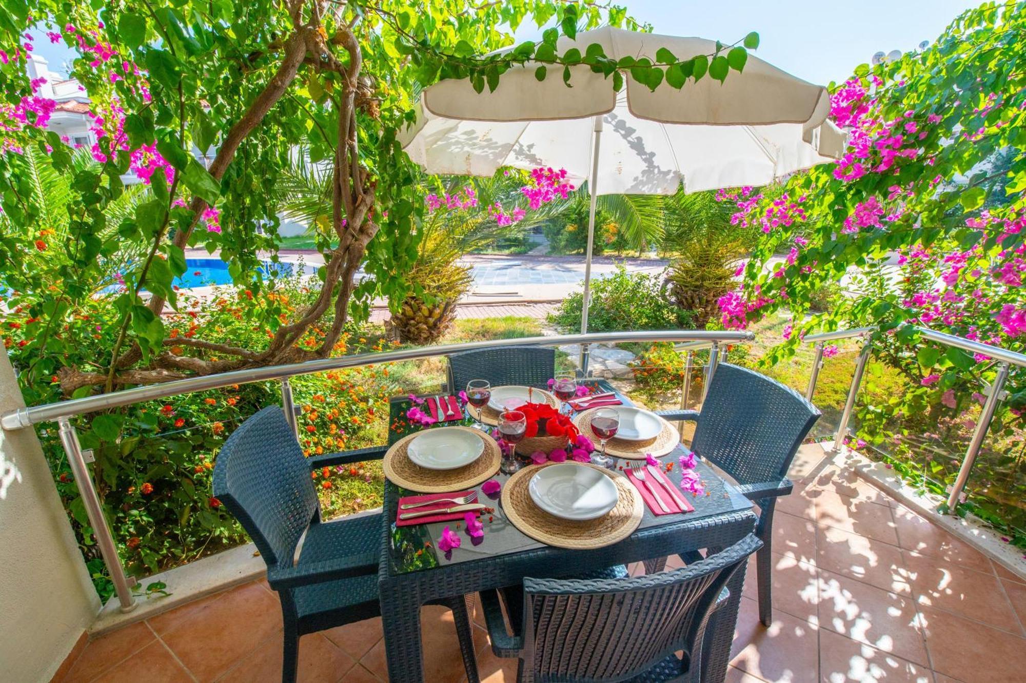 Sunset Beach Resort Aqua Lettings Fethiye Eksteriør bilde