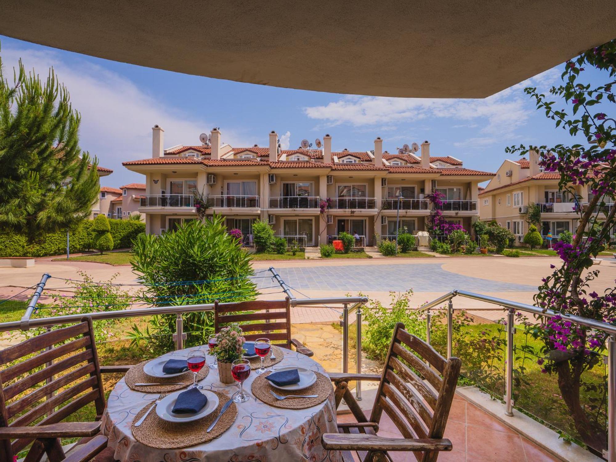 Sunset Beach Resort Aqua Lettings Fethiye Eksteriør bilde